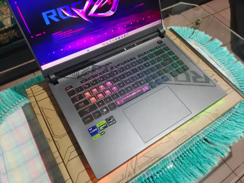 Laptop asus ROG strix G16 G614J core i9 13980hx 32/1tb RTX 4070 240hz