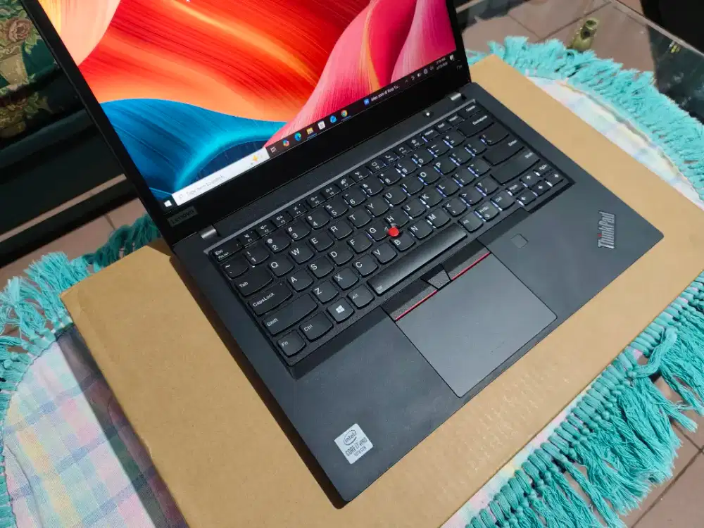 Laptop thinkpad t14 core i7 gen 10 16/256 fhd ips key backlie