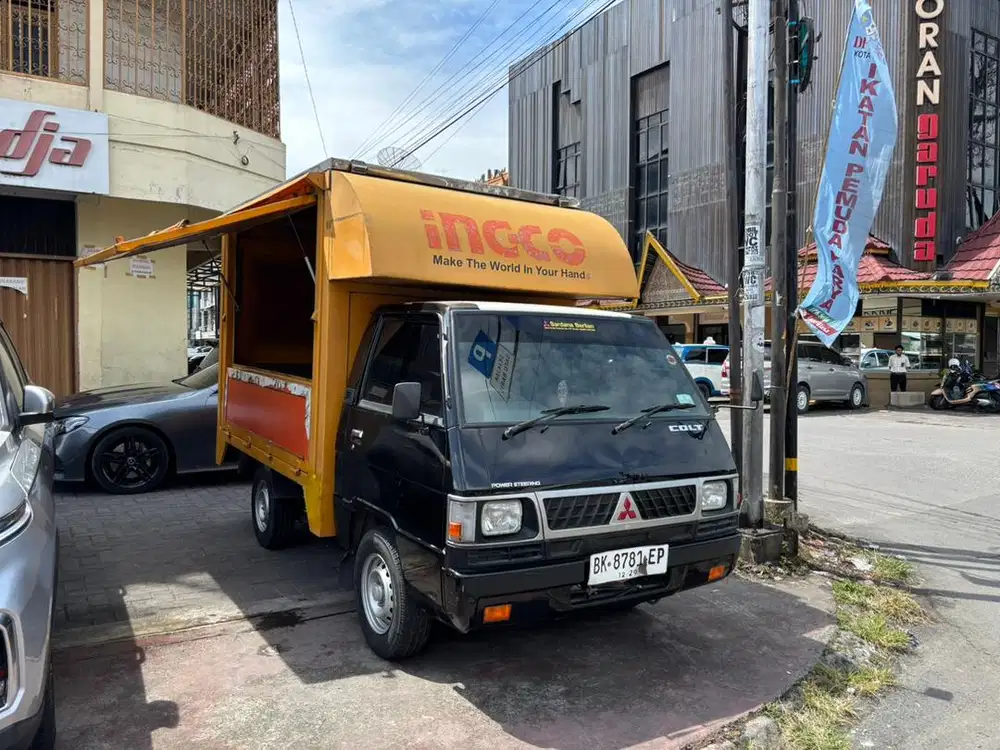 Mitsubishi Colt L300 2019 Diesel BOX