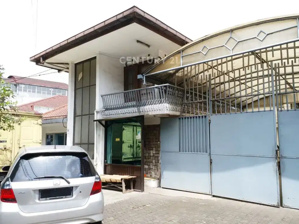 Rumah Usaha Strategis Di Main Road Garuda Bandung