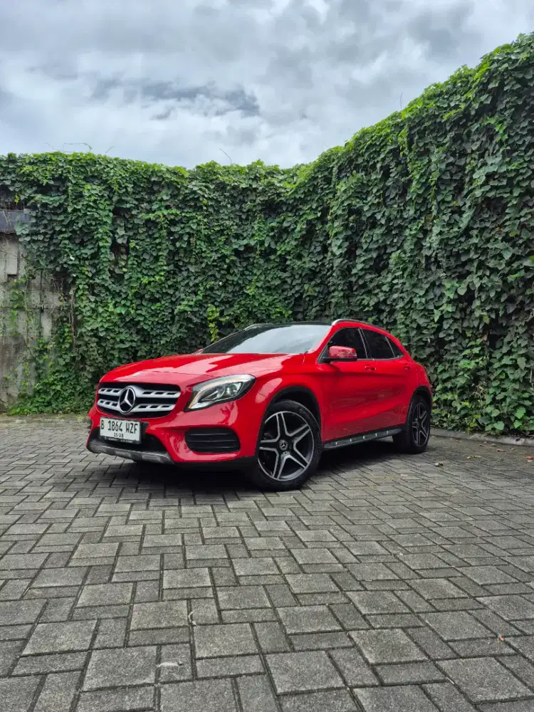 (Pemakaian Pribadi) Mercedes-Benz GLA 200 AMG Line Facelift 2018
