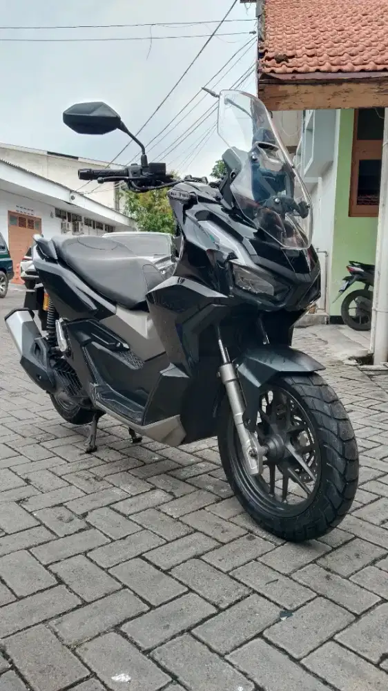 Honda Adv 160 tahun 2022