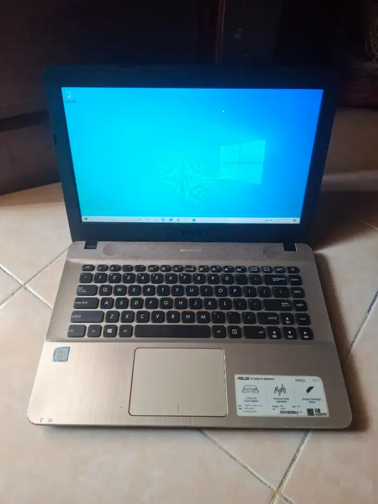 Laptop Second Asus Vivobook X441U Core i3 Gen 7