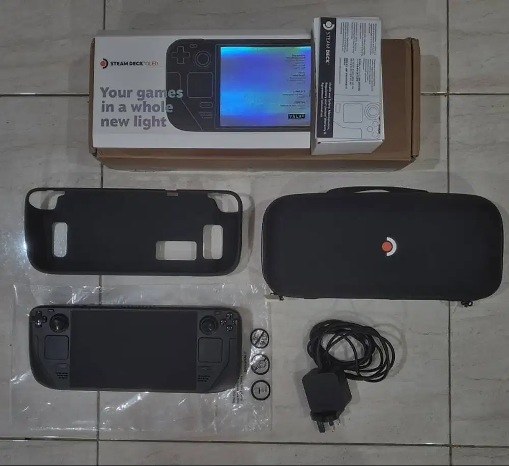 Valve Steam Deck OLED 512GB (Handheld Gaming Console, Konsol Game)