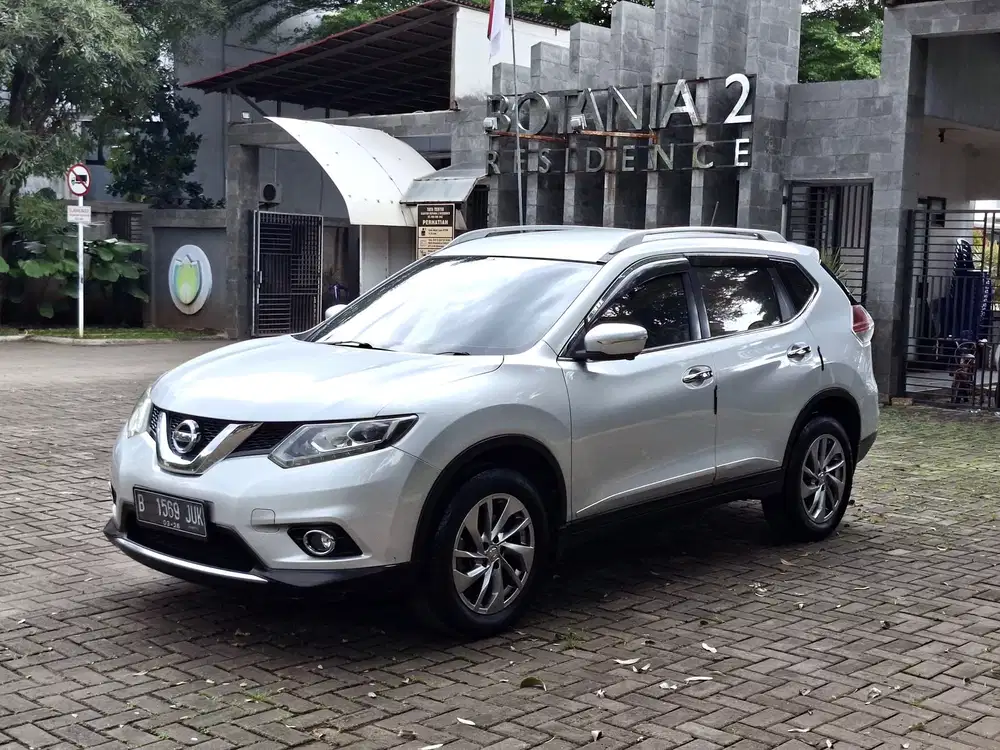 Nissan X-Trail 2015 Bensin