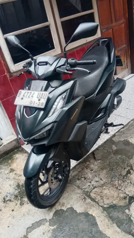 Di jual Honda vario 160 CBS tahun 2023 gres
