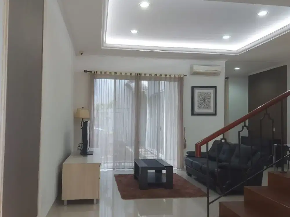DIJUAL RUMAH GREENWICH, BSD