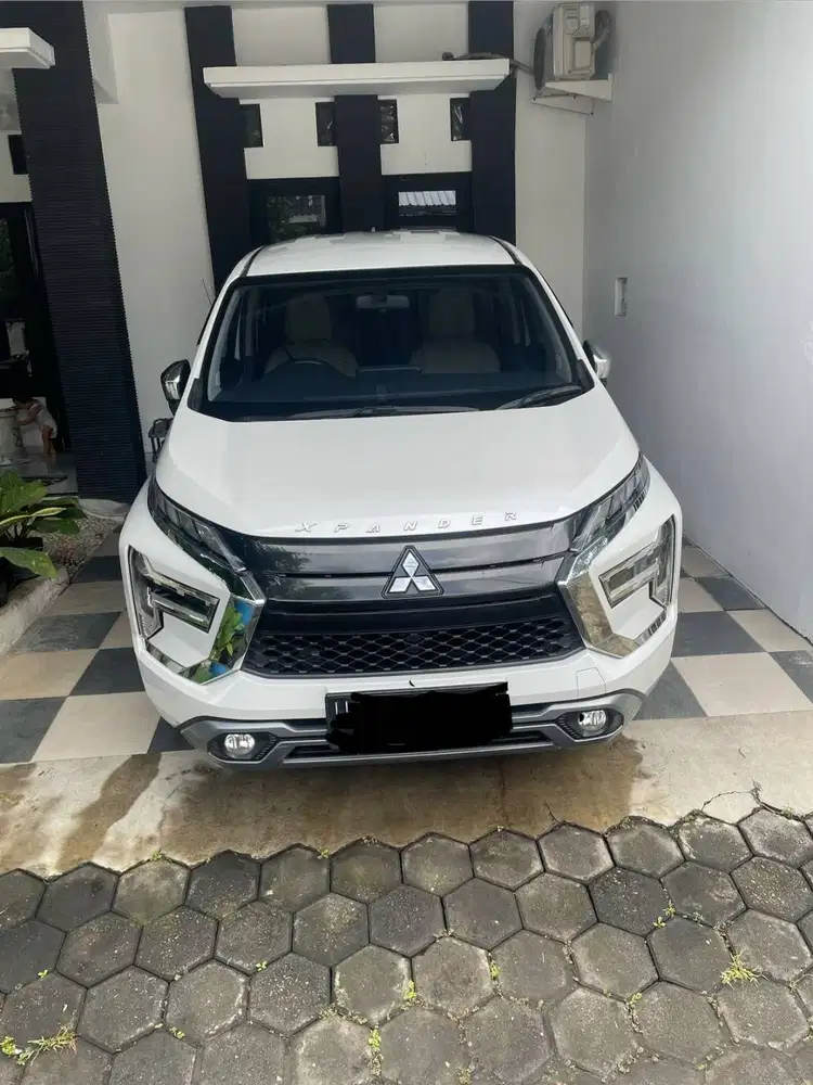 DIJUAL Mitsubishi Xpander Ultimate A/T Tahun 2022