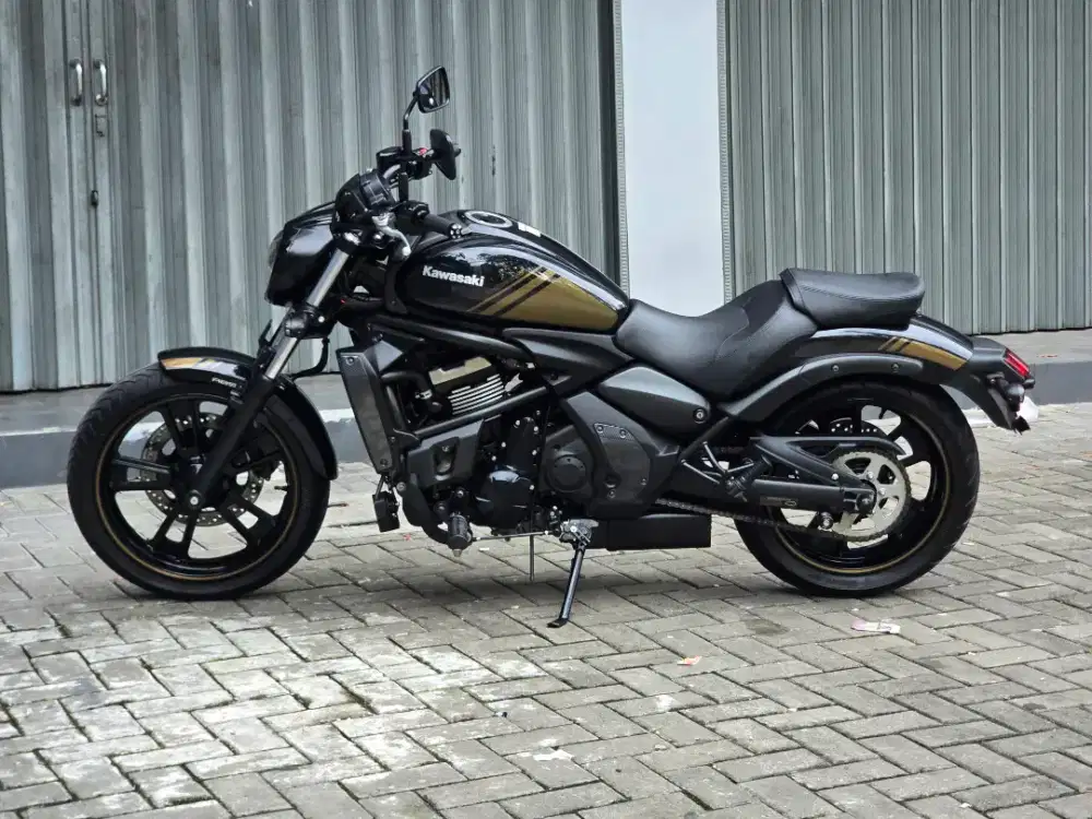 Moge Cruiser Kawasaki Vulcan 650 S th 2020 km 2rb Like New Siap Turing