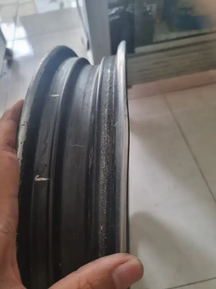 Velg belakang beat deluxe