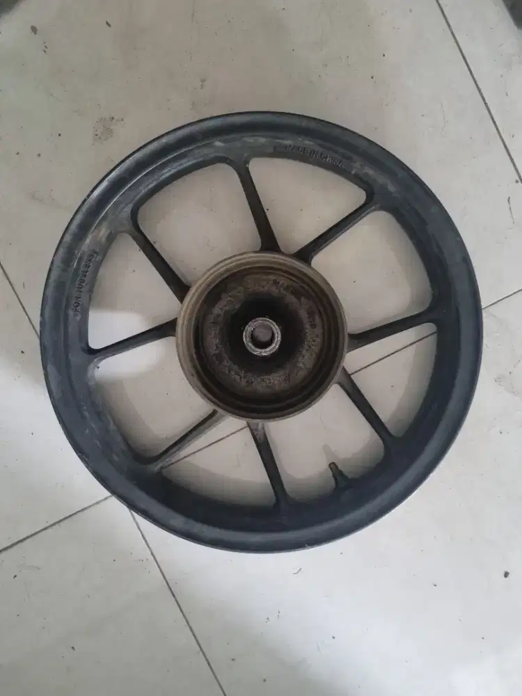 Velg belakang beat deluxe