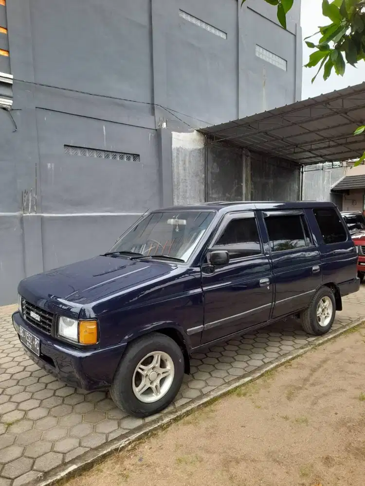 Dijual Cepat Mobil terawat PANTHER HI GRADE 1996 DIESEL 2.5 CC