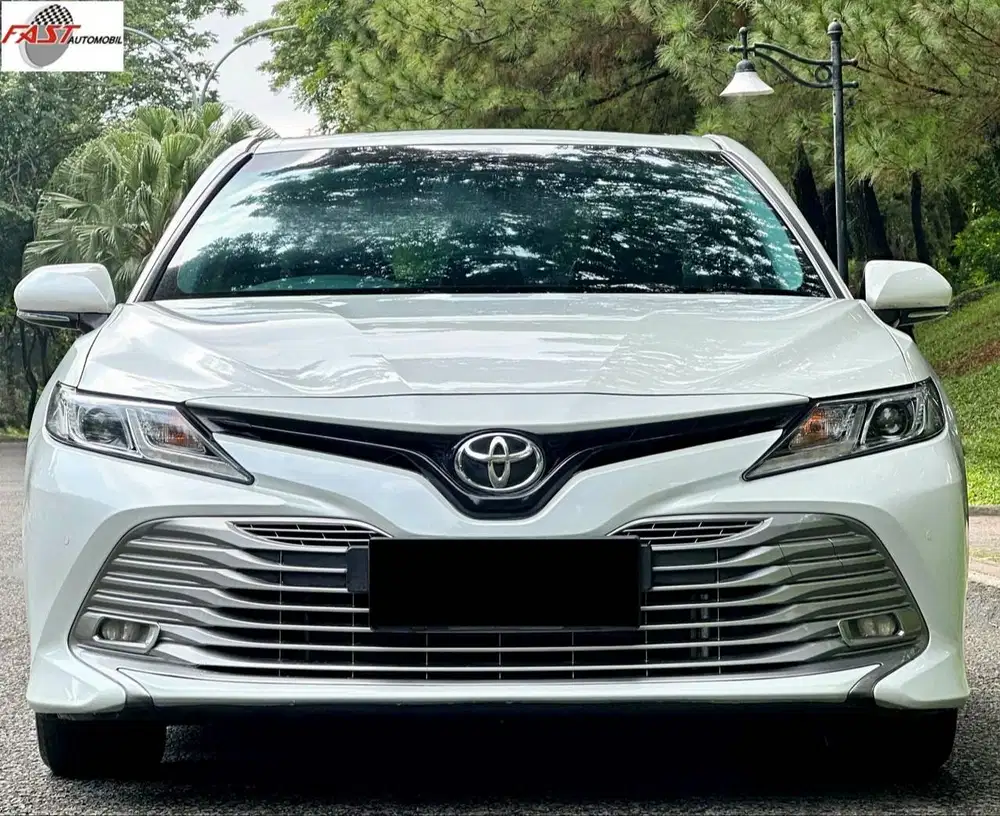 TOYOTA CAMRY V 2019 2.5 AT SUNROOF LOW KM.47RB & PAJAK PANJANG