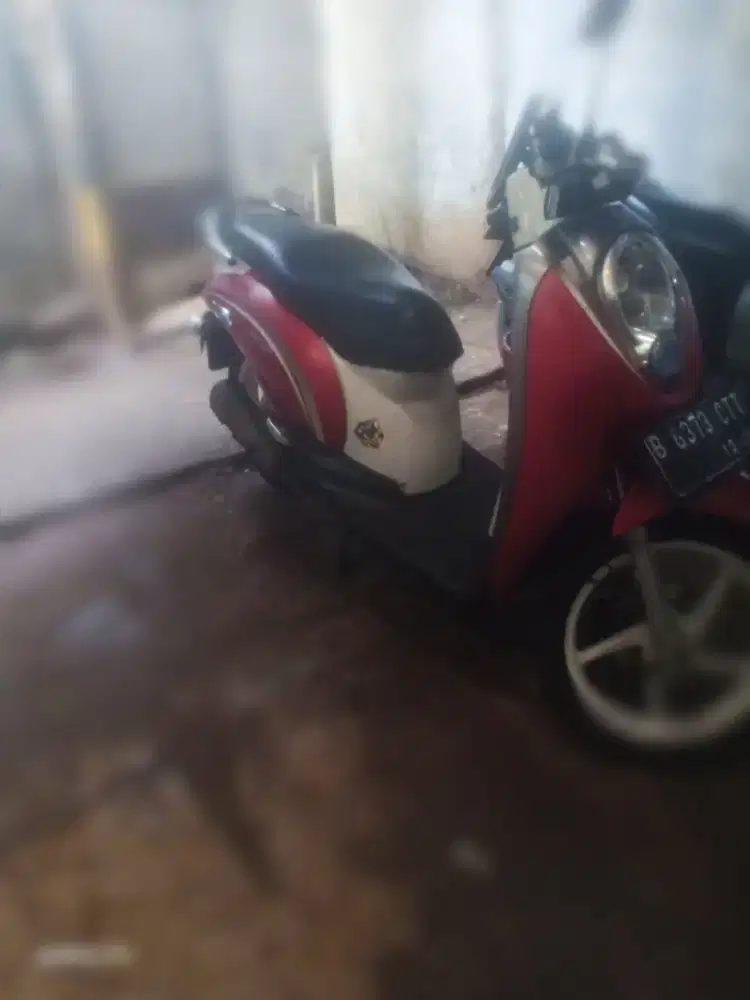 Dijual motor Scoopy karbu