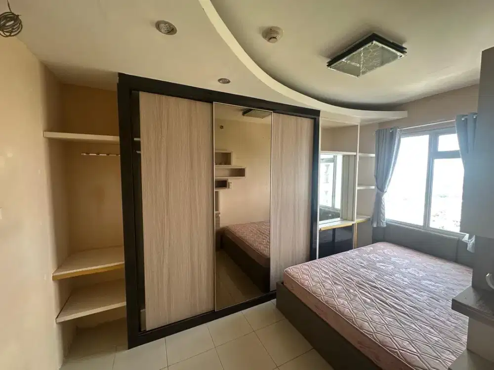 disewa apartemen green lake sunter,2kamar,furnished,siap huni,luas 42,3 AC dan waterheater