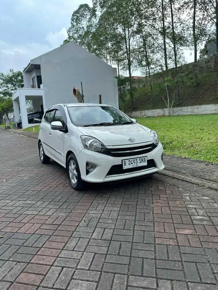 Agya A/T 2015 Putih925000