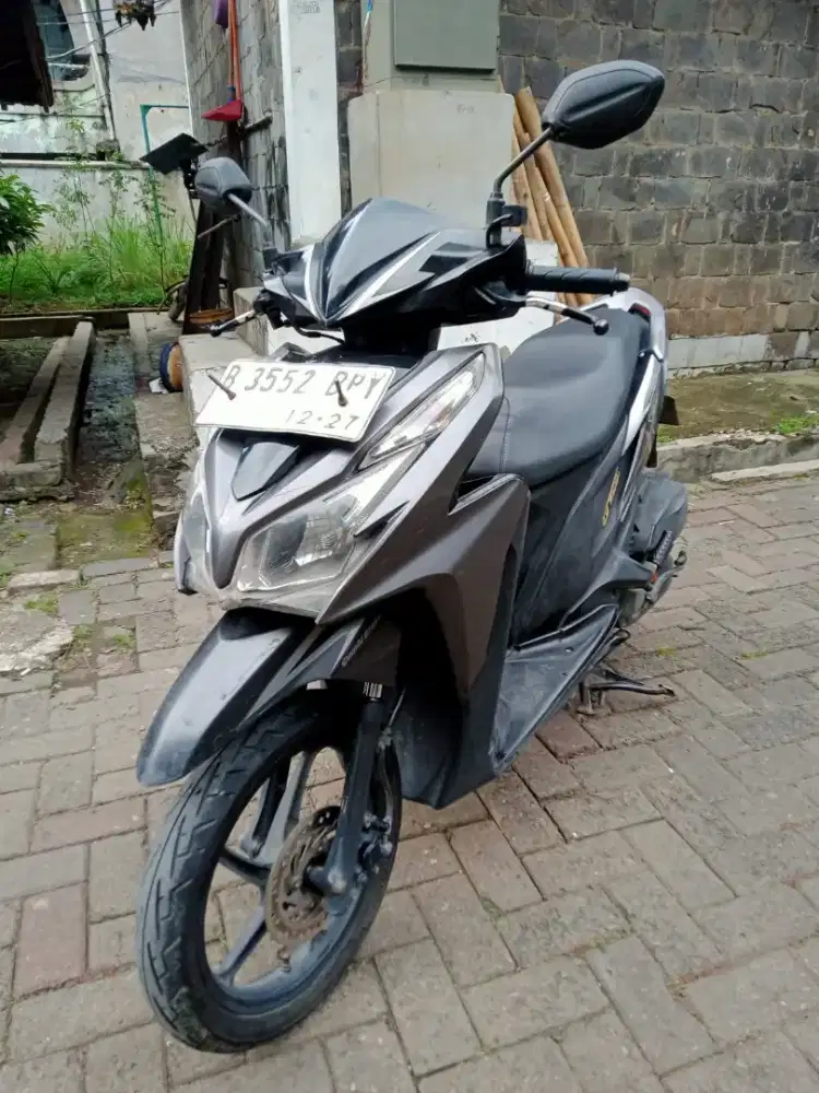 Vario 125 KZR LENGKAP PAJAK IDUP