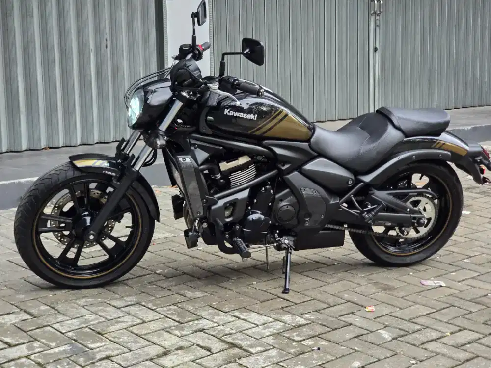 Moge Cruiser Kawasaki Vulcan 650 S th 2020 km 2rb Like New Siap Gas