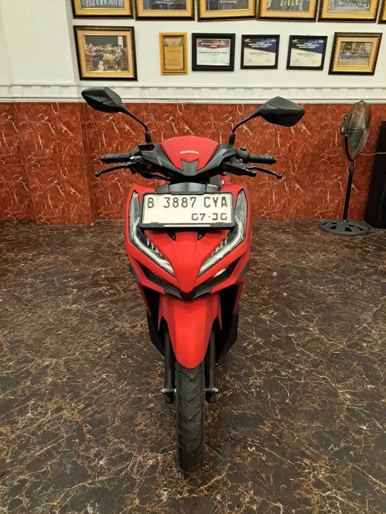 HUB IMA DP 1.5 JT VARIO 125 KEYLES 2025 . SYARAT KREDIT KTP KK