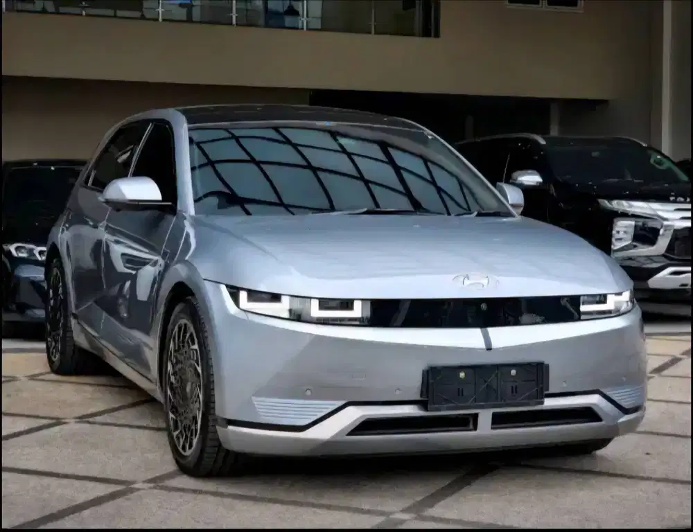 HYUNDAI IONIQ 5 SIGNATURE LONG RANGE PANORAMIC 2022 GREY