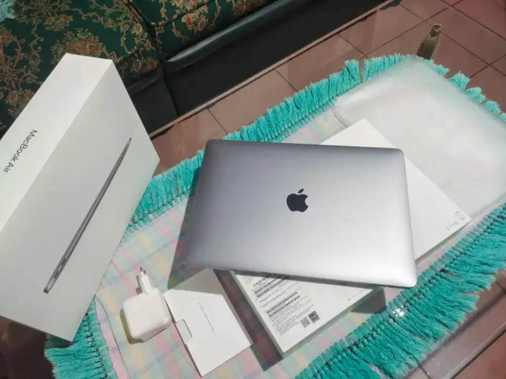 Laptop macbook air m1 ex ibox 8/256