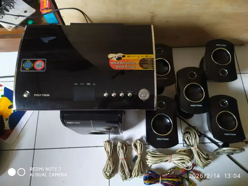 Home Teater POLYTRON normal