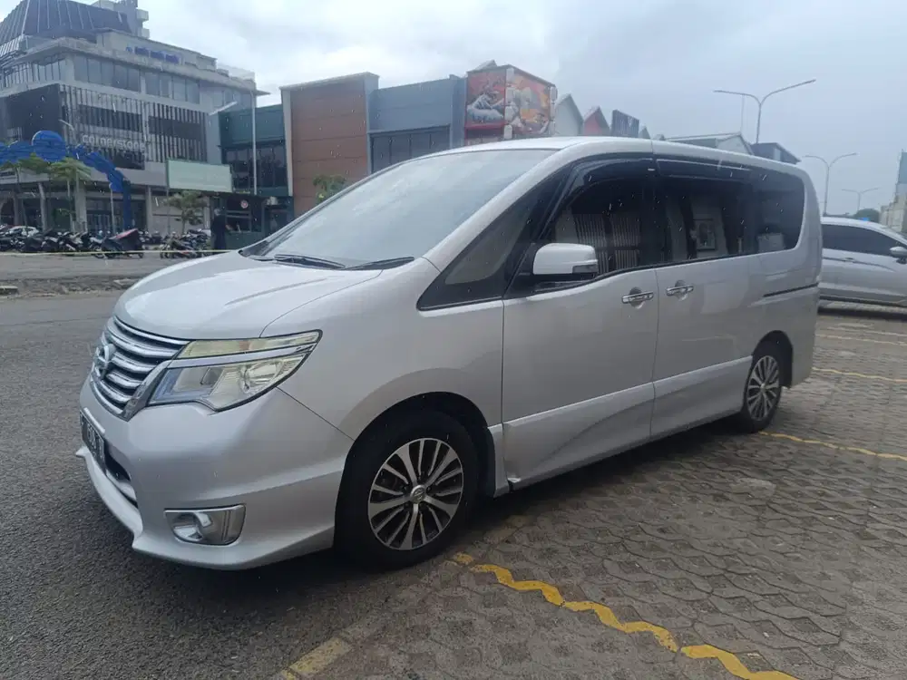 Nissan Serena 2016 Bensin