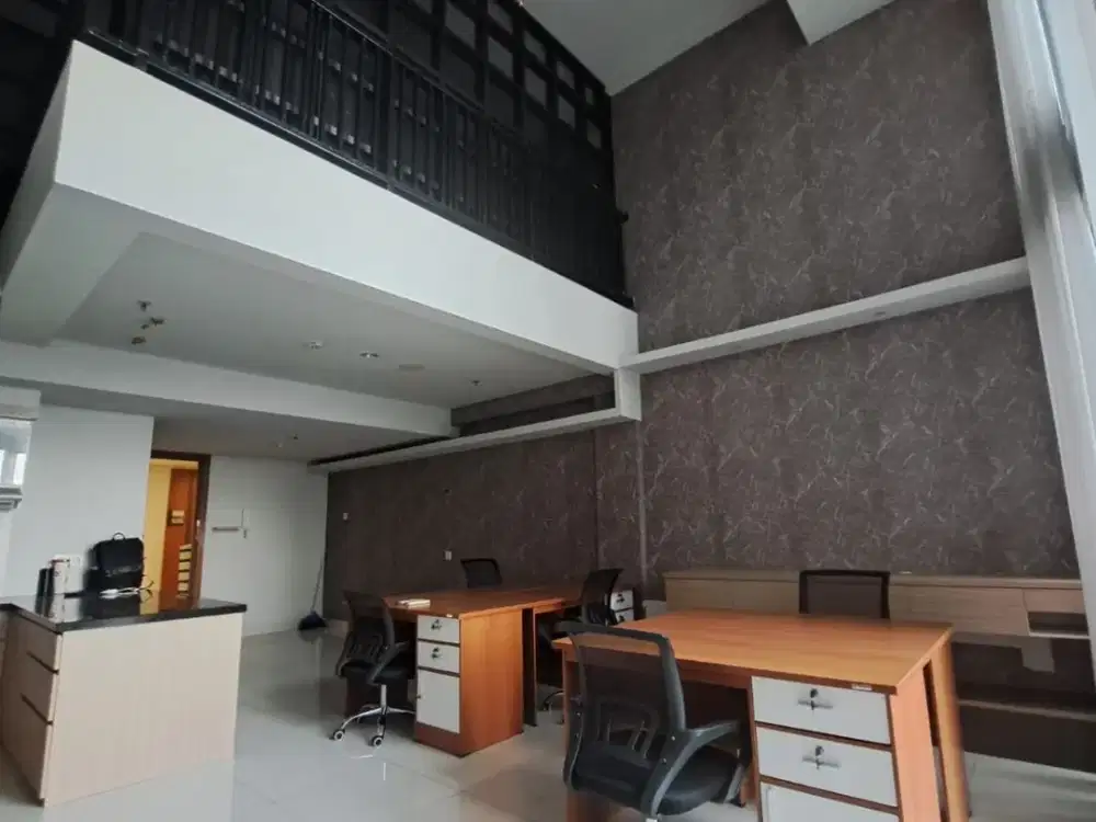 Sewa Kantor Semi Furnish 97 m2 di Soho Pancoran, Hrg Terjangkau