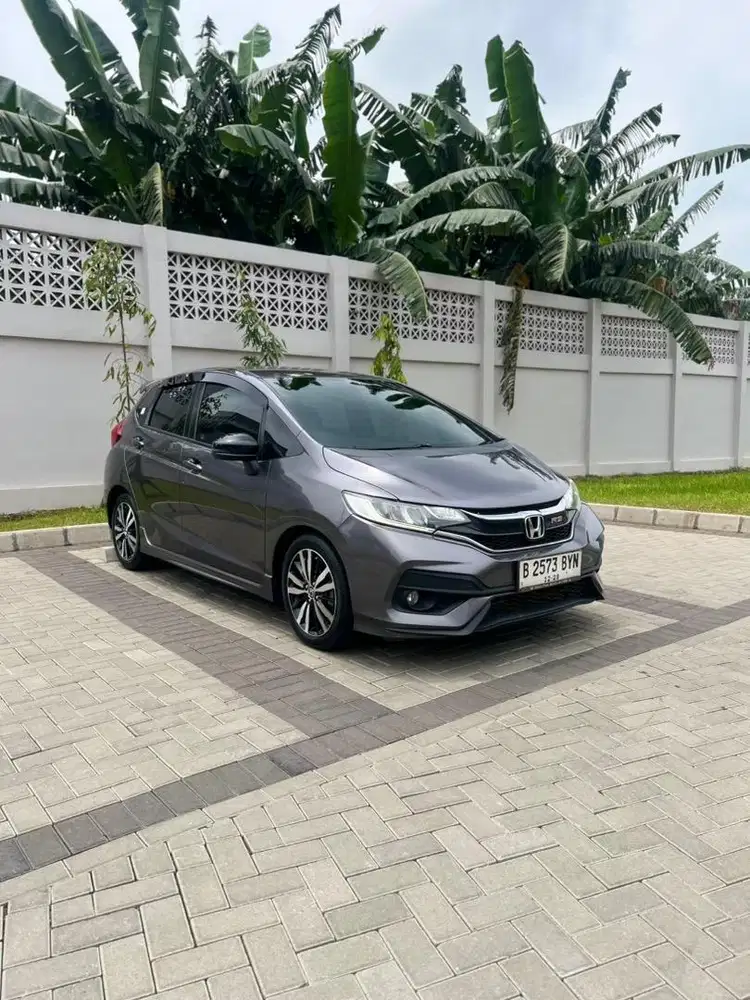 Honda Jazz RS CVT Matic Abu abu Mobil Mulus Bagus Like New Terinspeksi