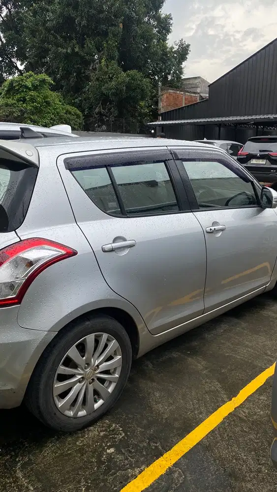 Suzuki Swift 2014 Bensin