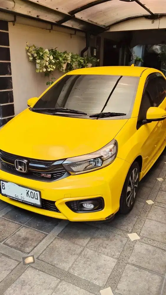 BRIO RS CVT KUNING 2020