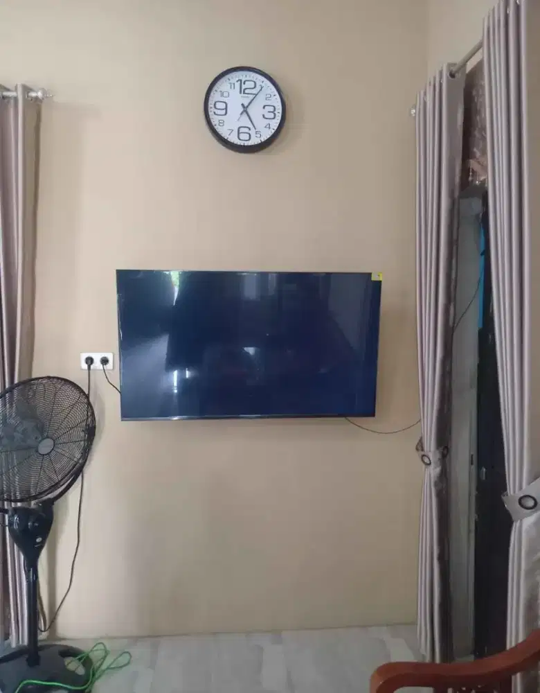 Bracket tv/gantungan tv/briket tv/breket tv/braket tv