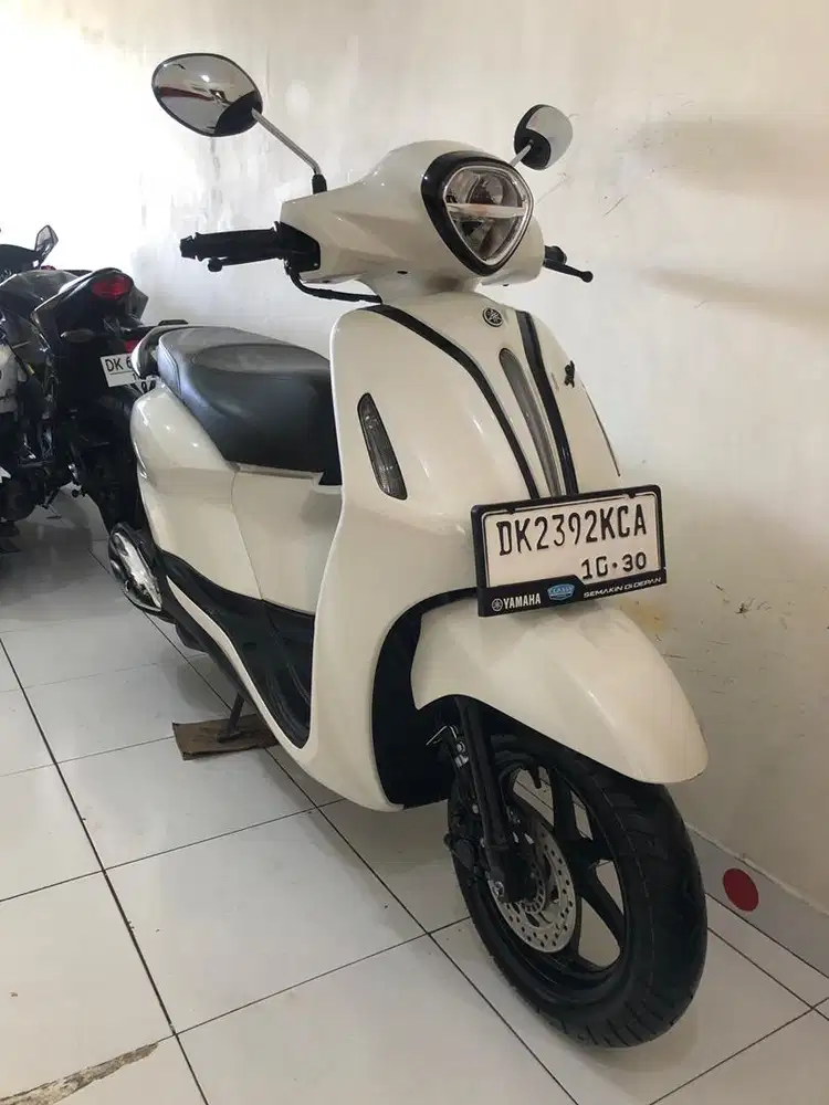 Yamaha Grand Filano white Th.2025 mulus!!