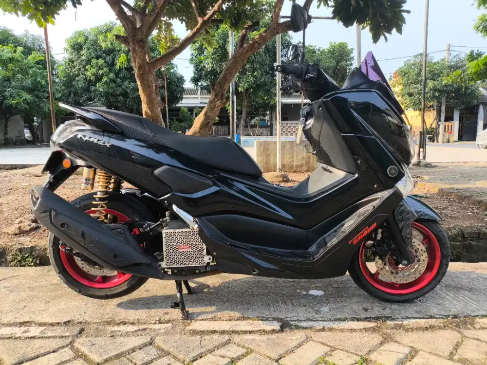 Di jual n max masih mulus