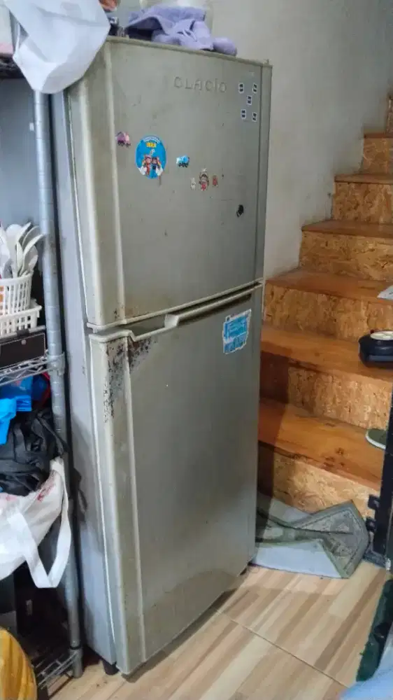 Kulkas Glacio Toshiba