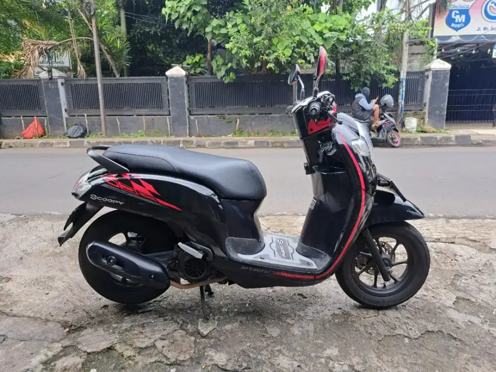 Honda scoopy donat 2018