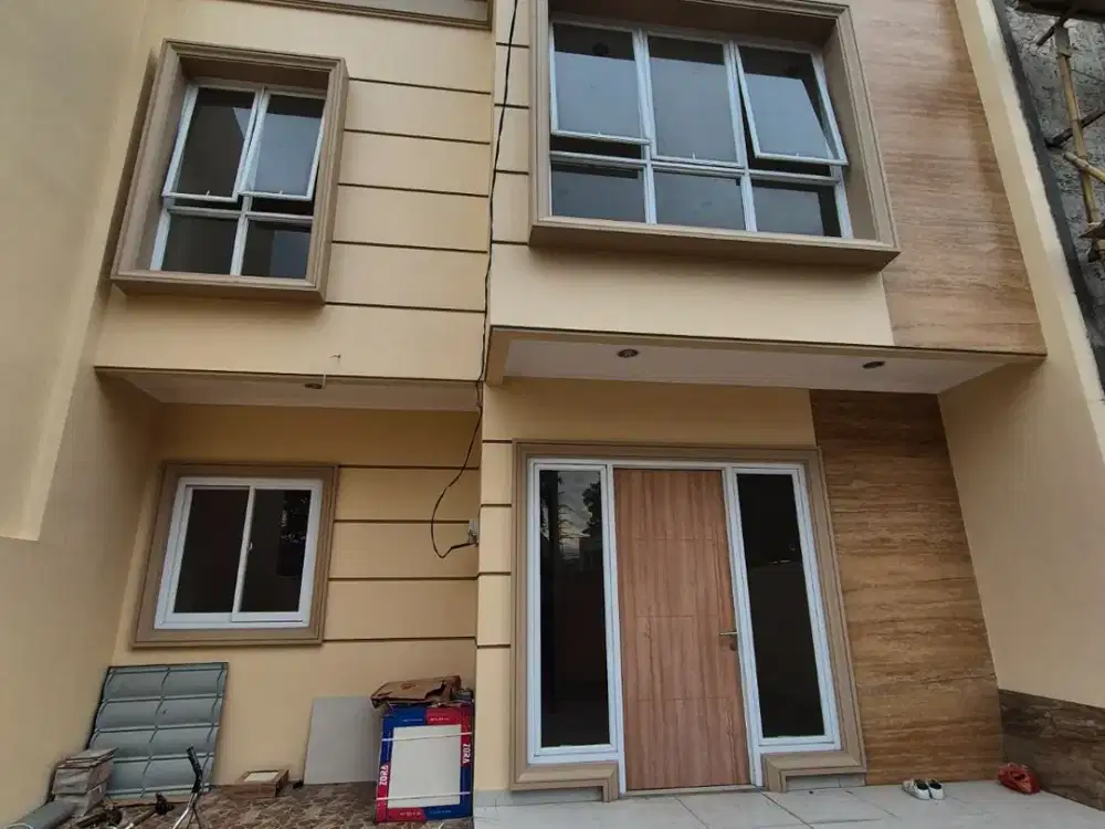 Rumah Baru Siap Huni Lebar 7 di Boulevard Cluster Gading Serpong IPL 150 Ribu Aja