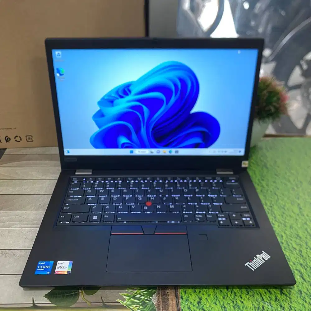 Lenovo Thinkpad L13 Core i5-1145G7 16GB 256GB 14 FHD Touchscreen