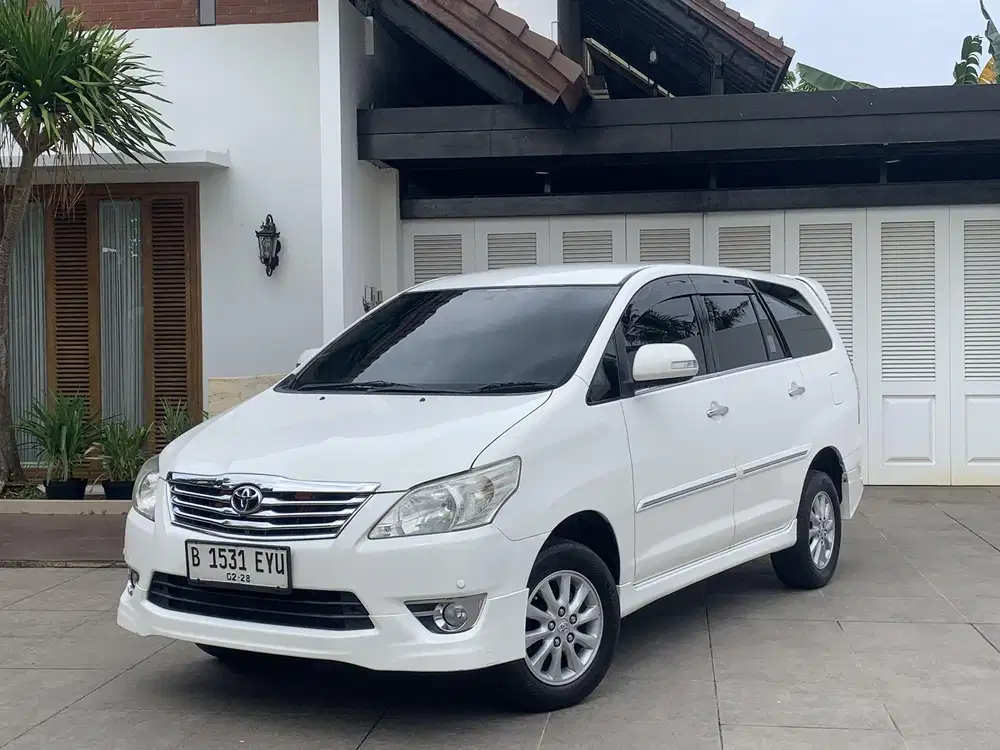 Toyota Kijang Innova V Luxury Metik Bensin 2013 Bebas Laka Dan Banjir