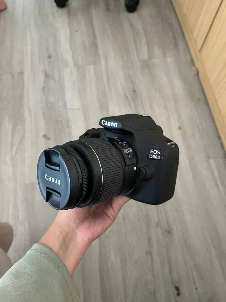 KAMERA CANON 1500D + KIT