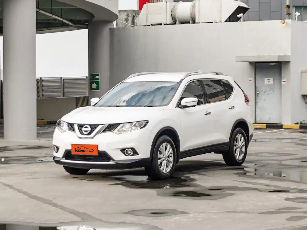 Nissan Xtrail 2.0 Matic putih 2016