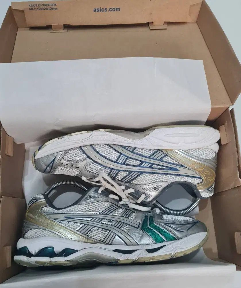 sepatu ASICS Kayano 14 Cream Pure Green Silver Size 8 / 41,5