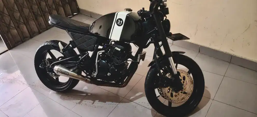 YAMAHA SCORPIO 225 Custom !!!