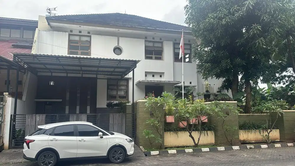 Dijial rumah besar kawasan islamic village