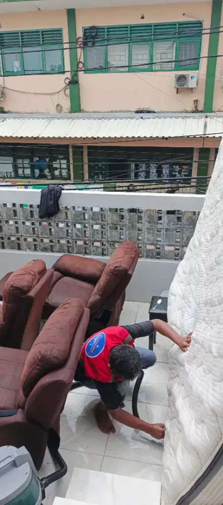 Jasa Cuci Sofa,Kasur,Karpet,Jok Mobil,Interior Mobil,Horden,Vyniel,DLL