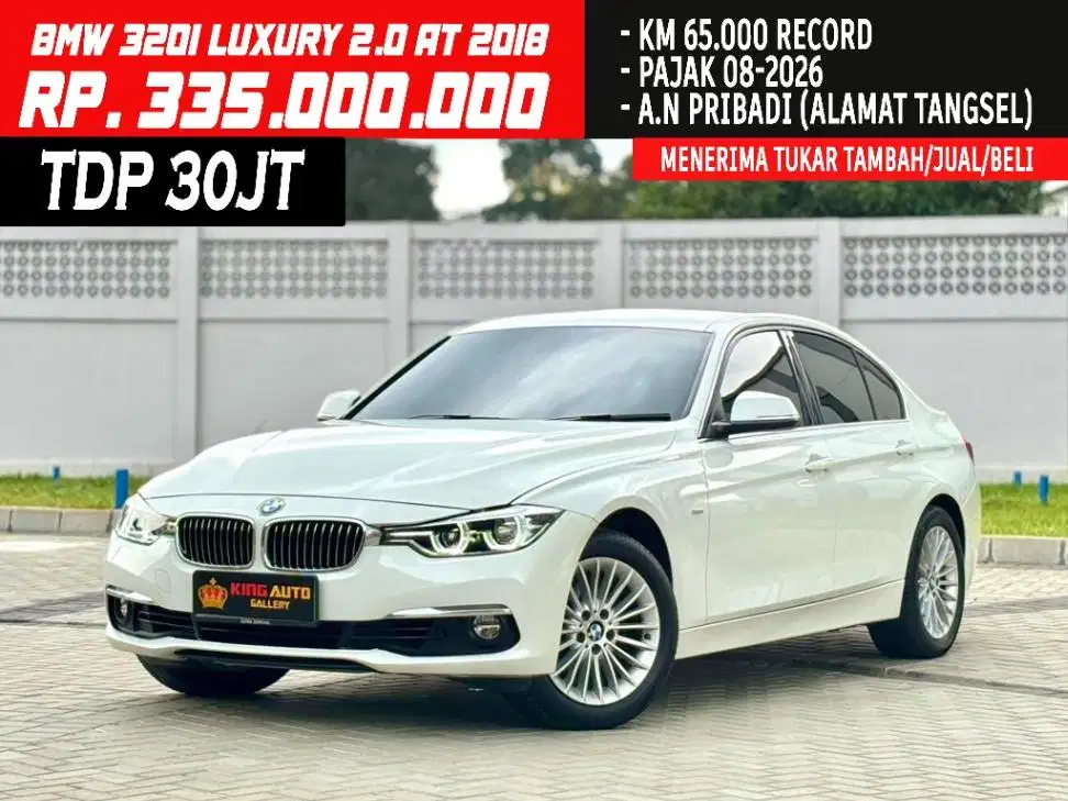 BMW 320i Luxury Line 2.0 AT 2018