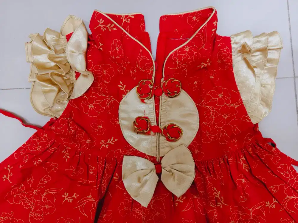 Gaun imlek anak perempuan 5th