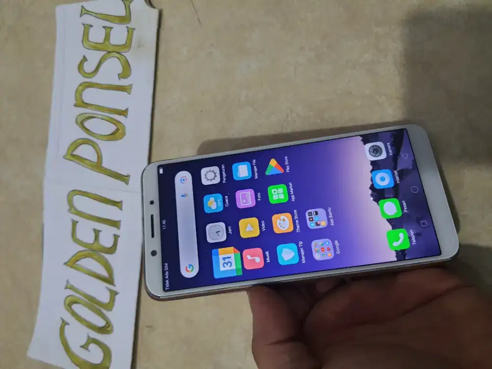 Oppo A 83 Ori#Golden Ponsel