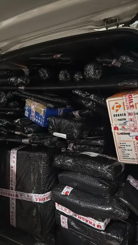 DIBUTUHKAN COWO PACKING PAPAN dan ANGKAT BARANG MASUK