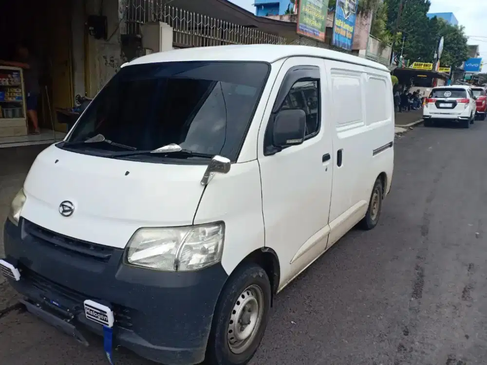 GranMax ( 1.3 - Bleindvan )